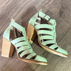 Seychelles Mint Green Strappy Heels